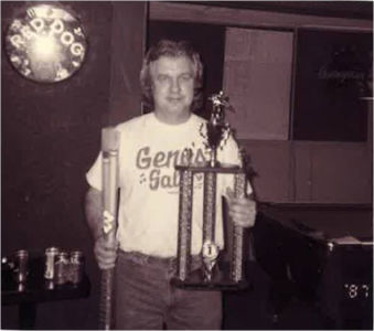 Gene Albrecht wins a tournament